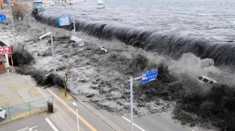 BMKG Bandung: Ada Potensi Megathrust M8,7 Picu Tsunami Dahsyat di Laut Selatan Jabar