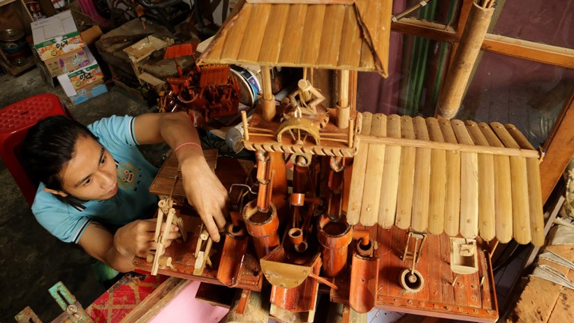 Kerajinan Tangan Kincir Angin dari Bambu, Dijual Online Jutaan Rupiah - Bagian 2