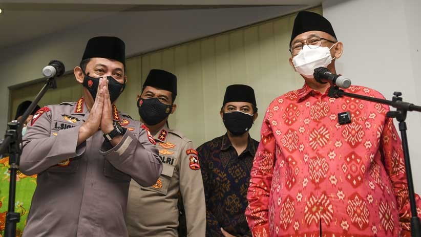 Pakai Kopiah, Kapolri Silaturahmi ke DPP Lembaga Dakwah Islam Indonesia - Bagian 1