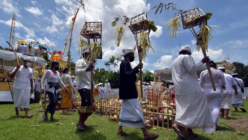 Suasana Khidmat Upacara Tawur Agung Kesanga Jelang Hari Raya Nyepi di Bali - Bagian 1