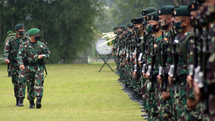 Pangdam Diponegoro Sambut Kepulangan Pasukan Raider dari Papua - Bagian 1