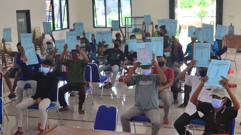 Temukan Fosil Purba, 46 Warga Kudus Dapat Penghargaan Piagam dan Uang Tunai - Bagian 1
