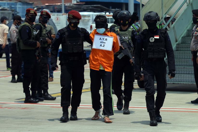 Proses Pemindahan 22 Terduga Teroris Jamaah Islamiyah Dijaga Ketat Densus 88  - Bagian 3