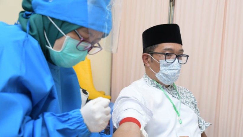 Momen Gubernur Ridwan Kamil Kunjungan Keenam Uji Klinis Vaksin Sinovac - Bagian 1