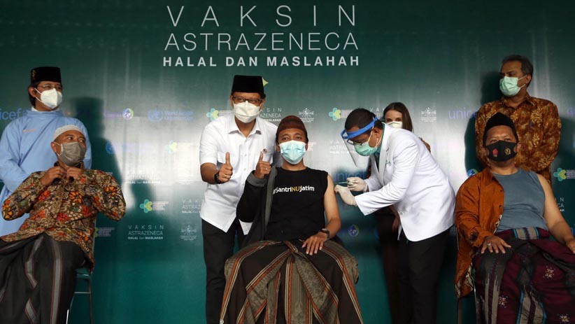 100 Kiai Muda NU Jawa Timur Disuntik Vaksin Covid-19 AstraZeneca - Bagian 1