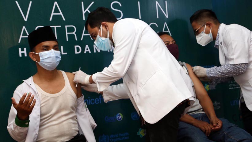100 Kiai Muda NU Jawa Timur Disuntik Vaksin Covid-19 AstraZeneca - Bagian 4