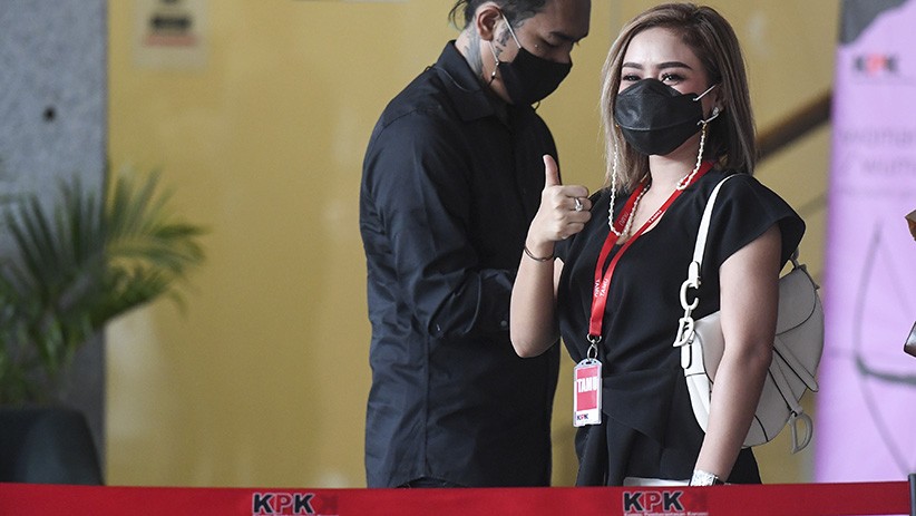 Gaya Cita Citata saat Diperiksa KPK terkait Kasus Suap Bansos Covid-19 - Bagian 1