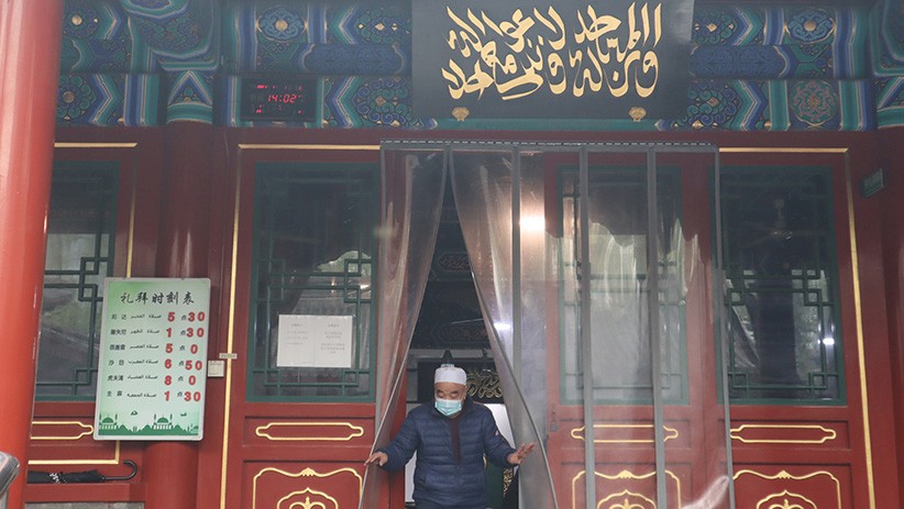 Vaksinasi Massal Efektif Kendalikan Pandemi, Masjid di Beijing Kembali Dibuka - Bagian 1