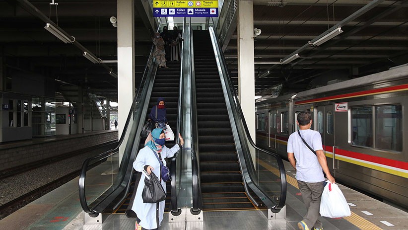 Begini Wajah Baru Stasiun Jatinegara, Tampak Modern dan Rapi - Bagian 1