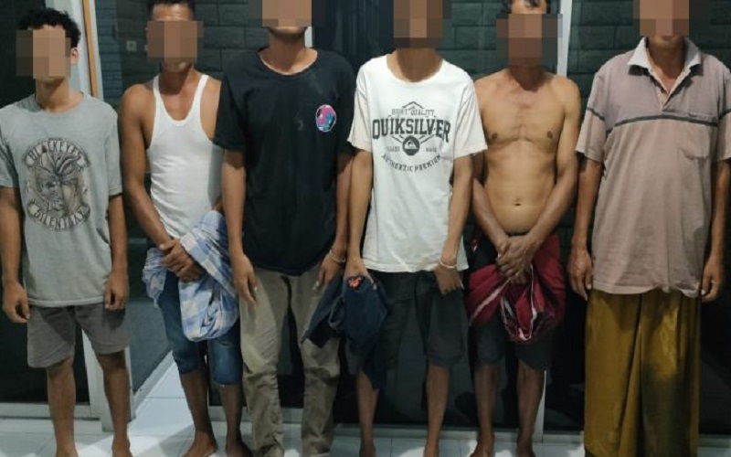 Lagi Asyik Main Judi,  6 Warga Ini Ditangkap Polisi