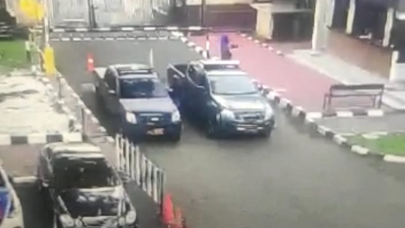 Sempat Sembunyi, 1 Terduga Teroris Terobos Mabes Polri Ditangkap