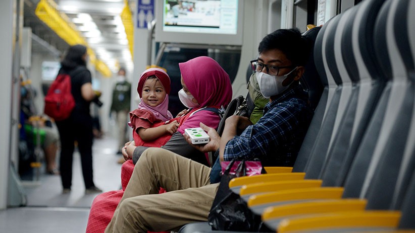 Penampakan Kereta Bandara Premium, Tarif Mulai Rp5.000 - Bagian 3