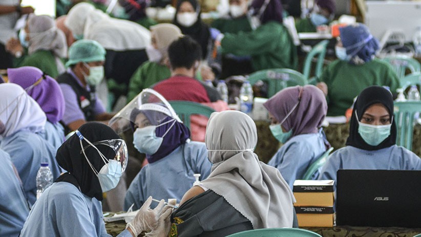 Ribuan Guru Madrasah di Mataram Mulai Dijadwalkan Vaksinasi Covid-19
