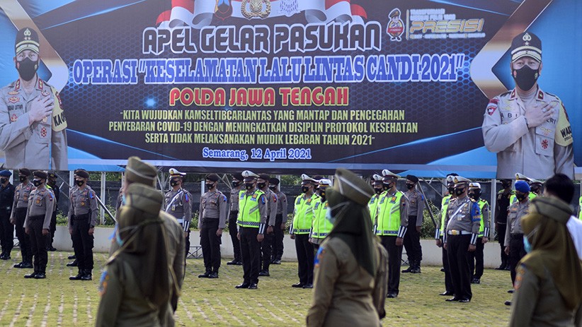 Polda Jateng Gelar Apel Operasi Keselamatan Candi 2021 - Bagian 3