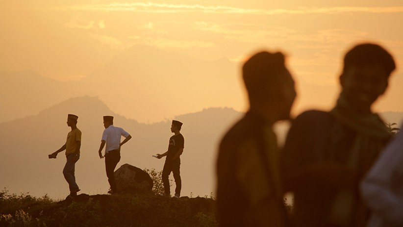 Menunggu Fajar Pertama Bulan Ramadan di Bukit Samata Gowa - Bagian 2
