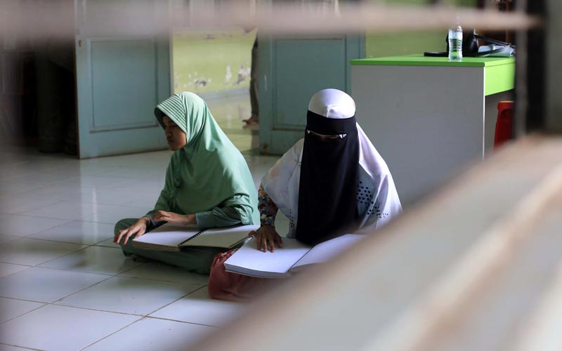 Melihat Aktivitas Tadarus Pelajar Tunanetra di Yayasan Raudlatul Makfufin  - Bagian 1