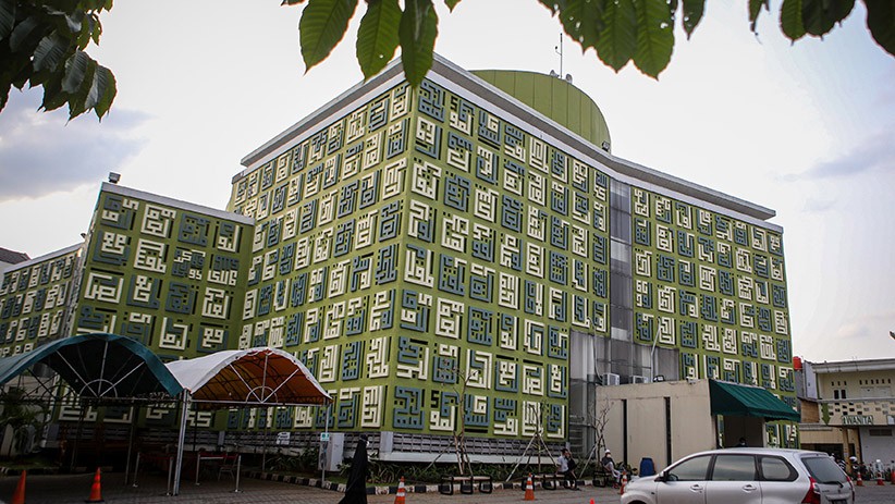 Melihat Masjid Asmaul Husna, Dinding Dihiasi 99 Nama Allah SWT - Bagian 1