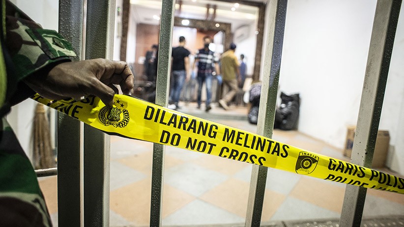 Penampakan Barang Bukti Hasil Geledah Markas FPI, Poster HRS hingga Buku Jihad - Bagian 3