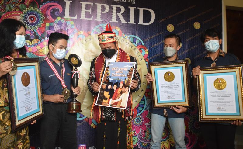 Keren, Unika Bukukan 600 Surat yang ditulis Mahasiswa dan Pelajar se-Indonesia