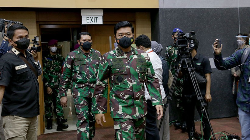 Panglima TNI bersama KSAL Ikuti Raker DPR Bahas Peristiwa KRI Nanggala Tenggelam - Bagian 4