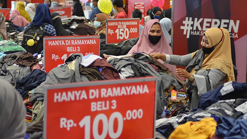 Cegah Kerumunan, Kapasitas Pengunjung Pusat Perbelanjaan Dibatasi - Bagian 1