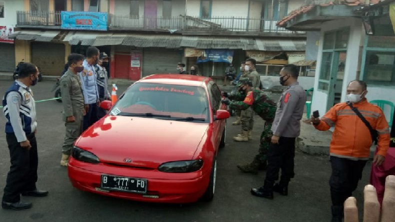 Sepekan Larangan Mudik, 1.028 Kendaraan Diputar Balik di Majalengka