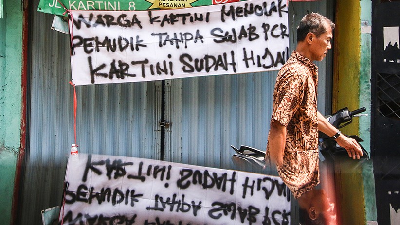 Spanduk Tolak Pemudik Tanpa Hasil Negatif Covid Bertebaran di Jakarta - Bagian 1