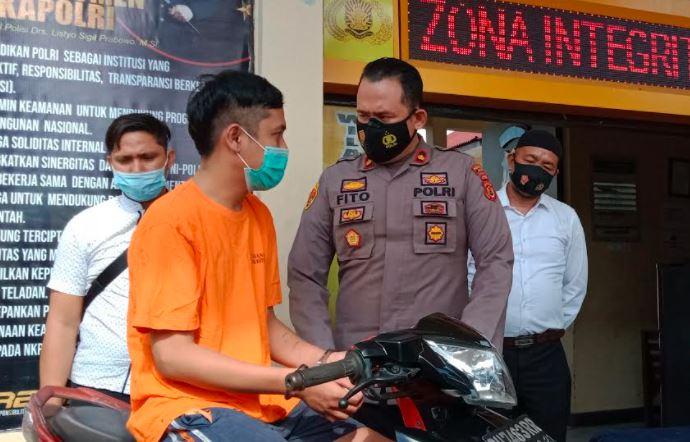 SPG Cantik di Jambi Ditikam Kekasih karena Terbakar Cemburu