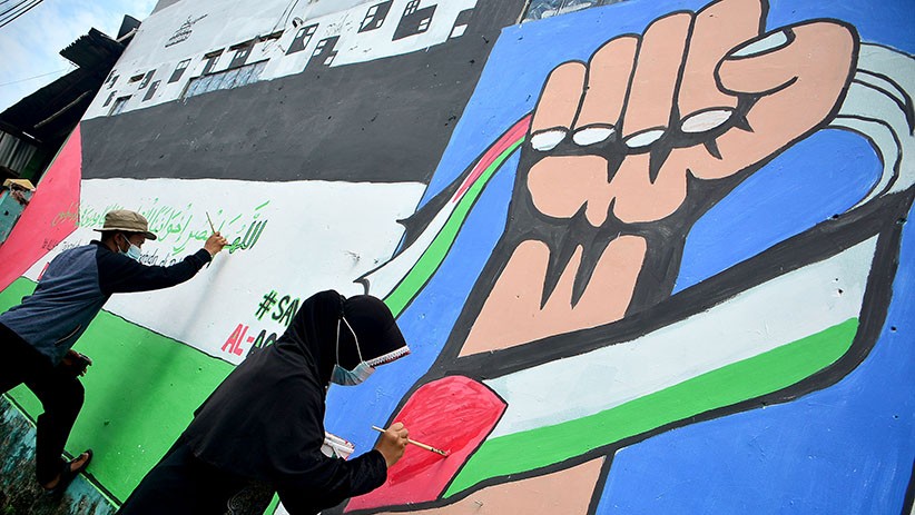 Warga Depok Buat Mural Dukungan untuk Rakyat Palestina - Bagian 1