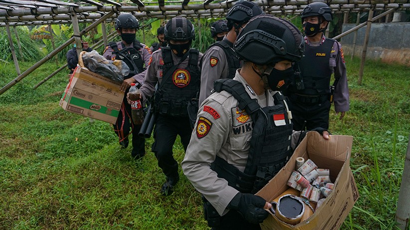 Diterbangkan Liar, Puluhan Balon Udara Diamankan Aparat Polres Pekalongan Kota - Bagian 3
