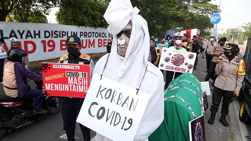 Menyeramkan, Ada Sosok Hantu dan Keranda Mayat di Pos Penyekatan Surabaya - Bagian 3