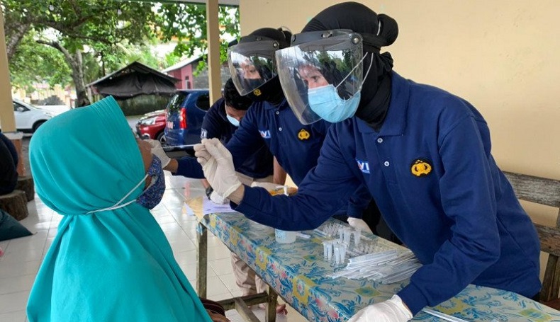 Pantau Objek Wisata, Polda Malut Rapid Test Antigen Wisatawan