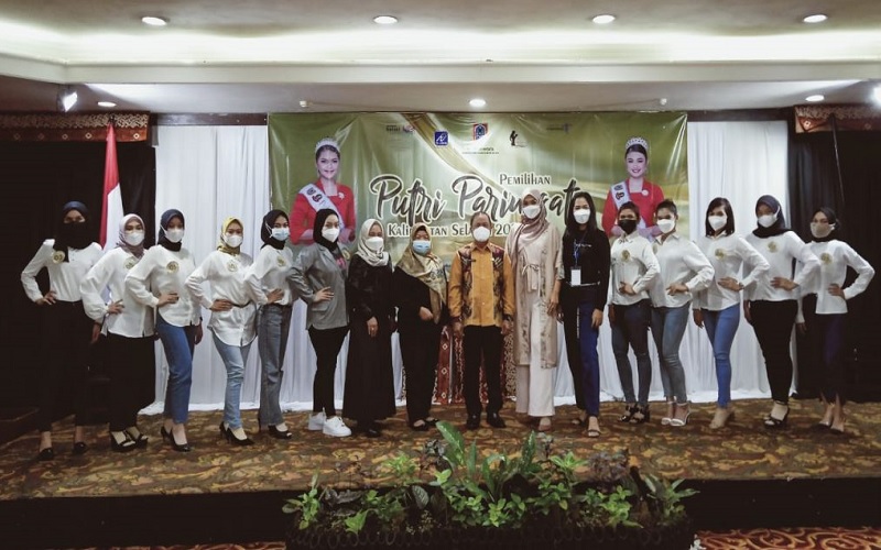 Belasan Gadis Cantik Ikut Audisi Umum Putri Pariwisata Kalsel