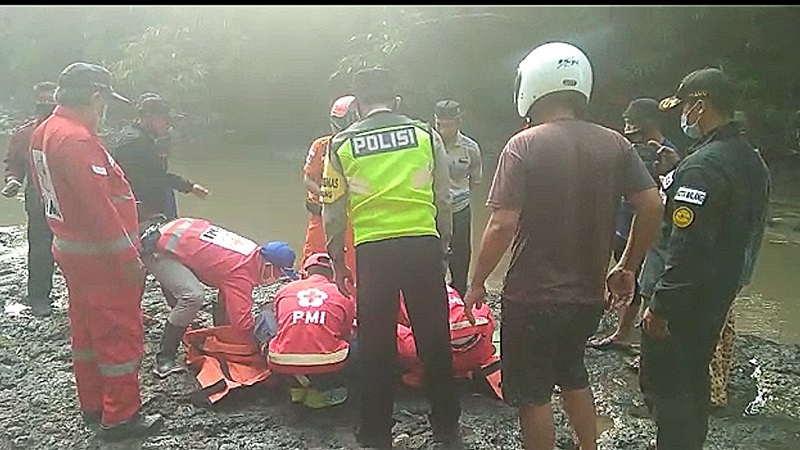 Pamit Main Hujan, Bocah 7 Tahun Ditemukan Tewas di Tepi Sungai 
