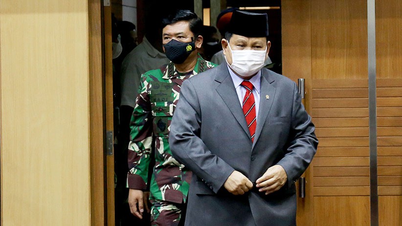 Begini Gaya Prabowo Jelaskan Anggaran Alutsista Rp1.750 Triliun ke DPR - Bagian 3