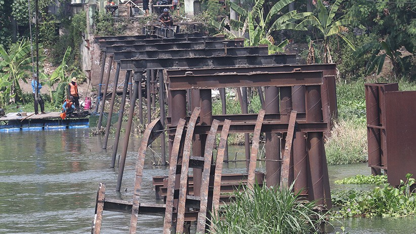 Penampakan Jembatan Bersejarah Peninggalan Belanda Usia 123 Tahun Dibongkar - Bagian 1