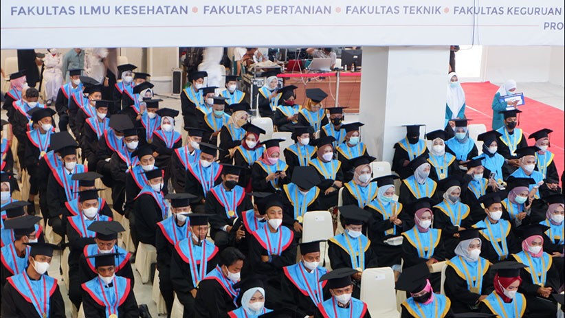 250 Mahasiswa Universitas Islam Makassar Ikuti Wisuda Tatap Muka - Bagian 3