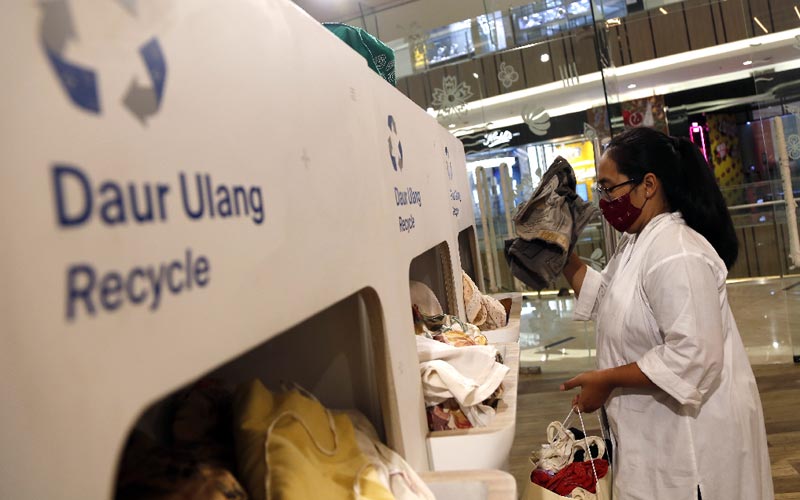  Gelar Pameran Bumi Rumah Kita, Label Sejauh Mata Memandang Ajak Masyarakat Bergaya Hidup Ramah Lingkungan  - Bagian 1