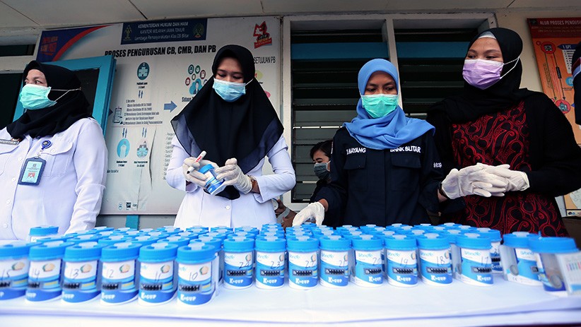 Lapas Blitar Digeledah, Urine Warga Binaan Diperiksa - Bagian 2