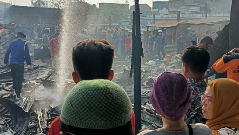 55 Kios di Pasar Pangkajene Pangkep Terbakar, Diduga Korsleting Listrik