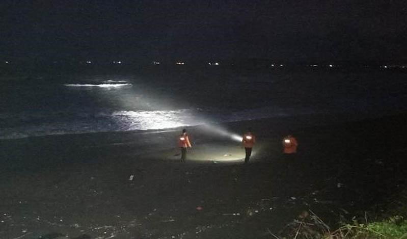 Asyik Bermain, Remaja 14 Tahun Hilang Tenggelam di Pantai Lengkong Cilacap