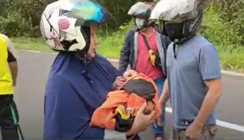 Gempar, Warga Barito Selatan Temukan Bayi Baru Lahir Dibuang ke Semak Berduri