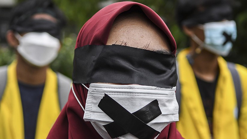 BEM Seluruh Indonesia Tolak Pelemahan KPK - Bagian 1