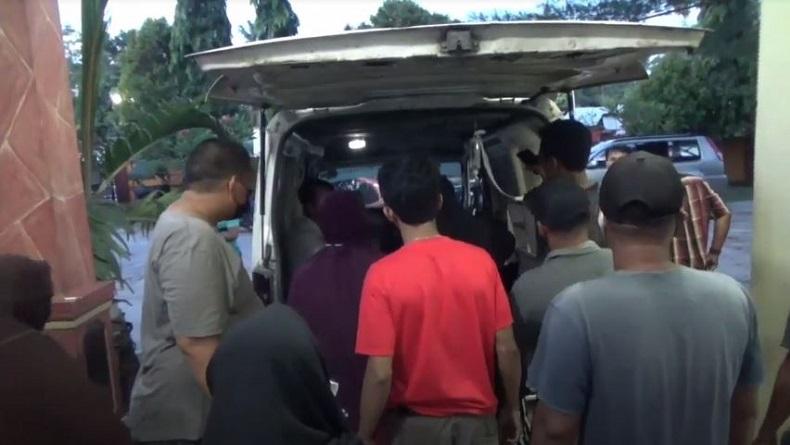 Gagal Salip Tronton, 2 Motor Adu Banteng di Batubara, 1 Pengendara Tewas 1 Kritis