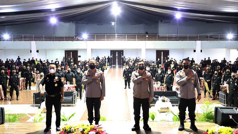 Ratusan Anggota Senkom Polri Ikuti Pelatihan Tracer Tangani Wabah Covid-19 - Bagian 1