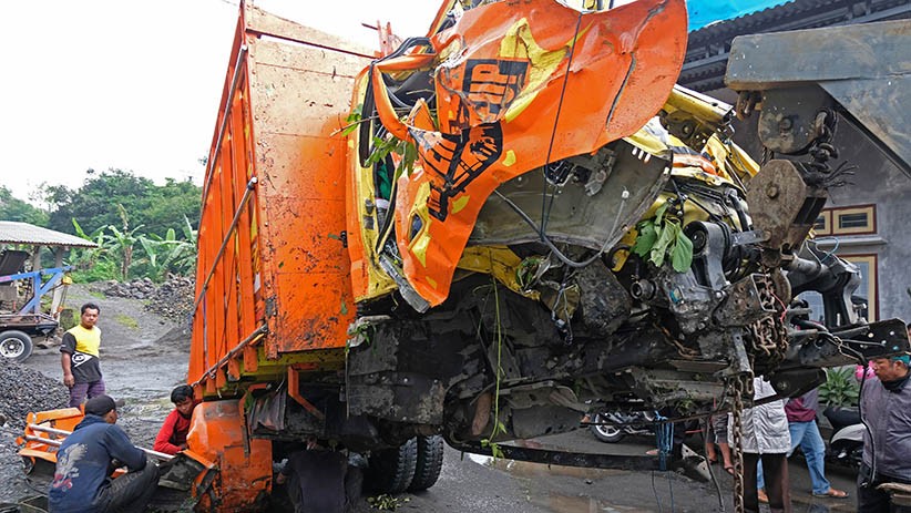 Kecelakaan Maut di Jalur Tengkorak Wonosobo, 3 Orang Meninggal Dunia - Bagian 1