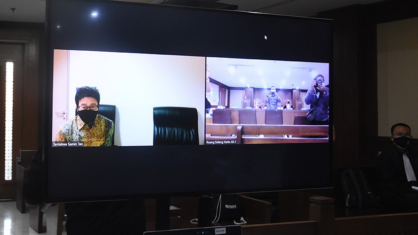 Terdakwa Kasus Dugaan Suap Samin Tan Jalani Sidang Dakwaan - Bagian 1