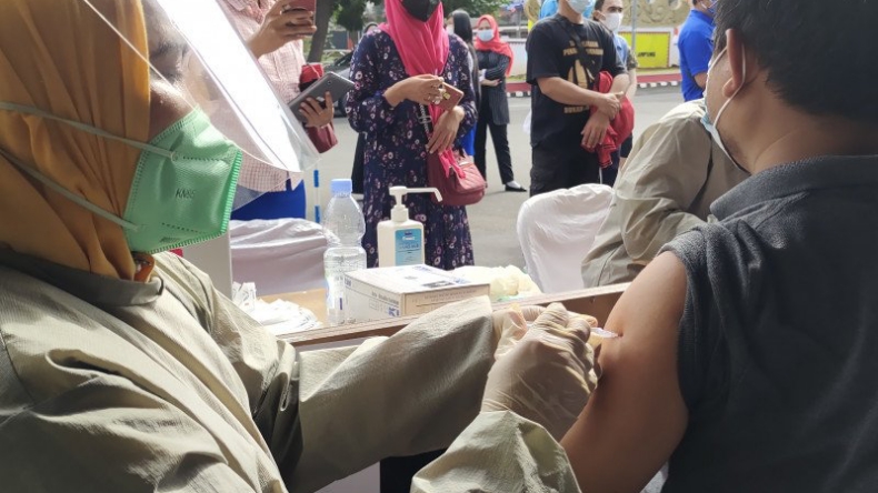 Sulit Dapat Vaksin Covid-19, Warga Bandarlampung: Saya 2 Minggu Nyari tapi Kosong