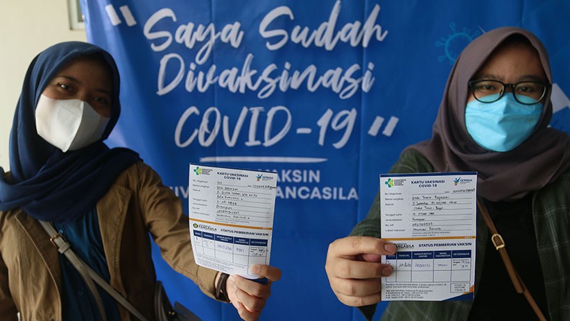 Mahasiswa Universitas Pancasila Disuntik Vaksin Covid-19 Sinovac - Bagian 3