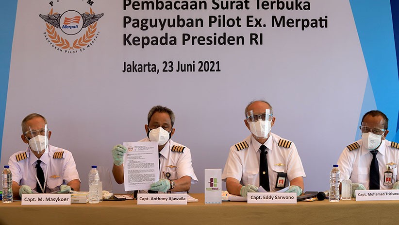 Gaji dan Pensiun Belum Dibayar, Eks Pilot Merpati Surati Presiden Jokowi - Bagian 2